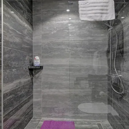 Luxury Amarin *